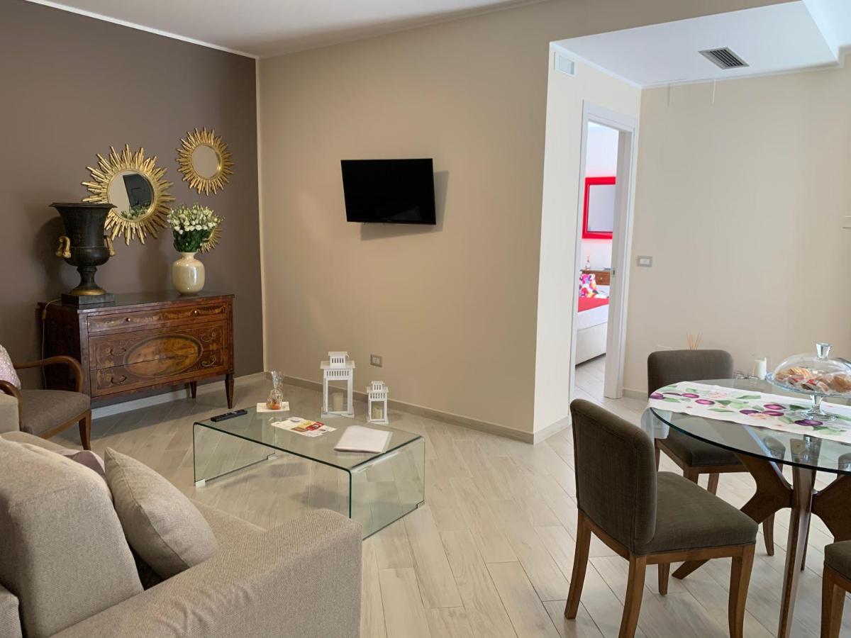 Sparviero Luxury Suites Taormina Exterior foto