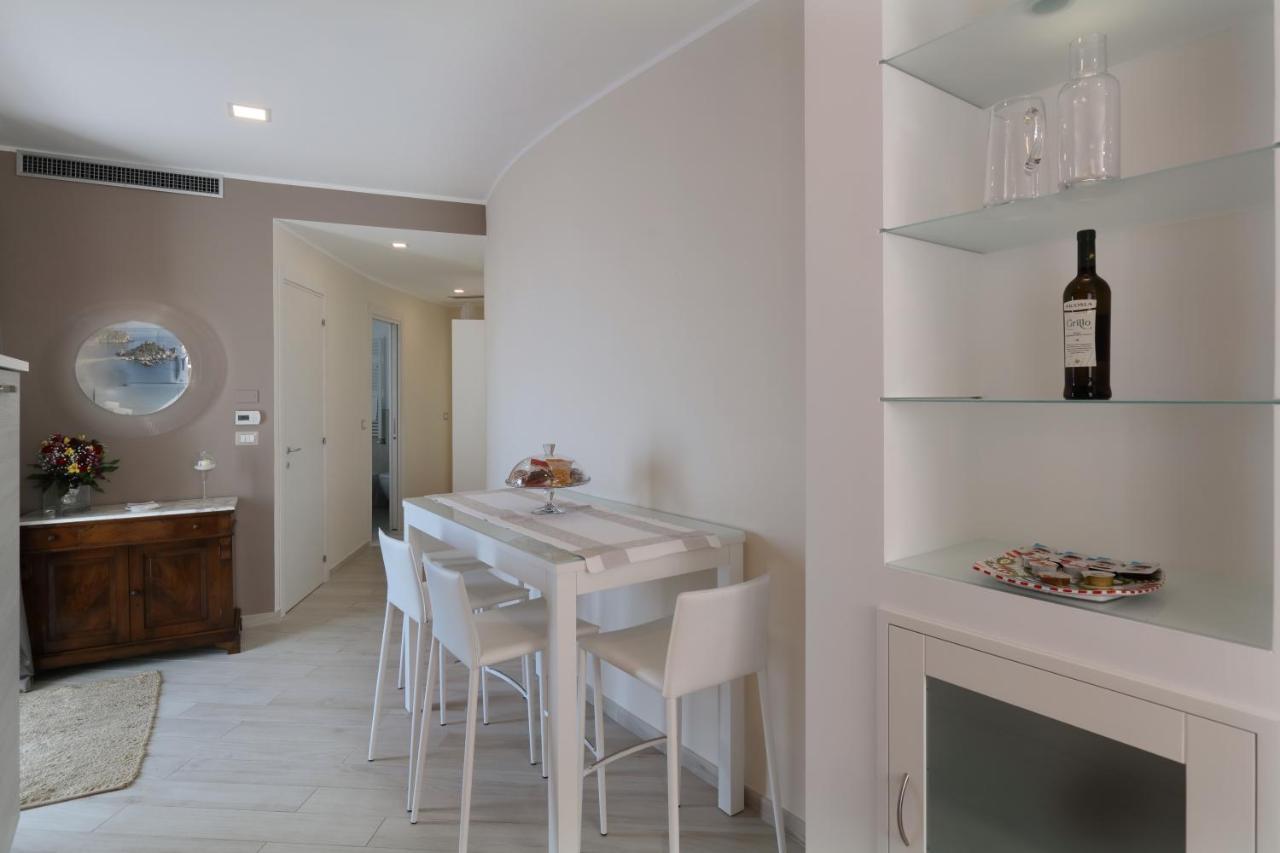 Sparviero Luxury Suites Taormina Exterior foto